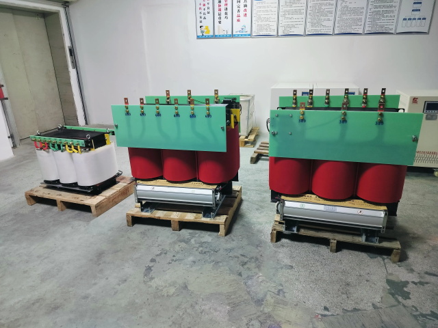海南KS11-1000KVA矿用变压器